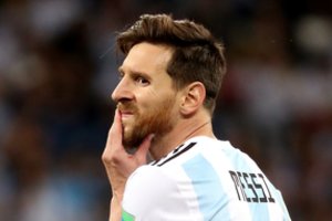 Diego Maradona įspėjo Lionelį Messi: „Daugiau nesirodyk rinktinėje“