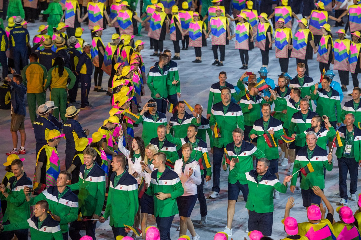 Lietuvos olimpiečių apranga olimpiadose<br> A.Pliadžio nuotr.