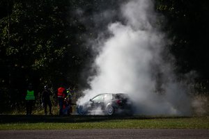 Nemuno žiede čempionų titulus pagriebė profesionalai