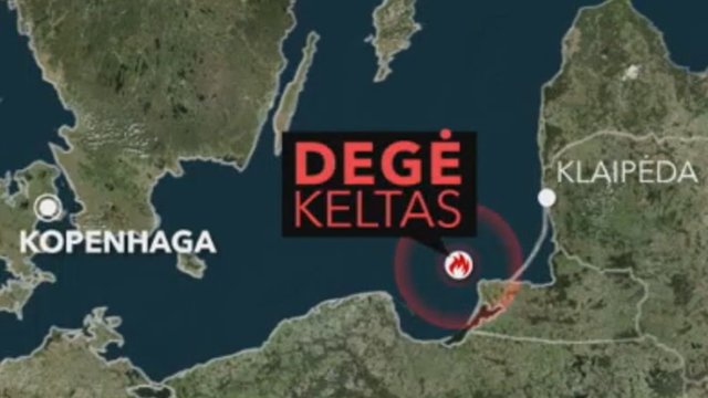 Gaisras Baltijos jūroje degusiame kelte numalšintas, keleiviams pavojaus nėra 