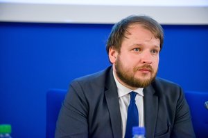 ŠMM: vis dar yra savivaldybių ir mokyklų, kurios nesirengia etatiniam, kenčia mokytojai