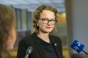 Viktoras Pranckietis ir toliau neatsako, kuo jam neįtiko Aušrinė Armonaitė 