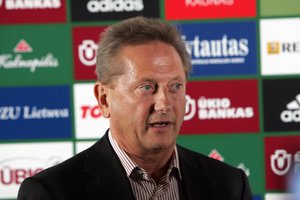 Tyrimas dėl pinigų plovimo per Ūkio banką nėra baigtas