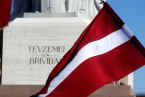 Latvijos seimas pritarė konstitucijos pataisoms, numatančioms atvirus prezidento rinkimus