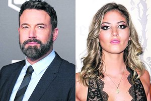 Iš reabilitacijos klinikos grįžęs B. Affleckas ketina pasipiršti 