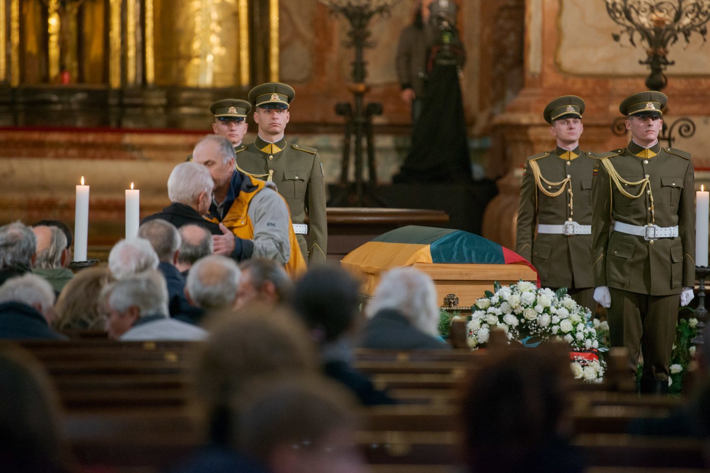 Vilniuje vyksta partizanų vado A. Ramanausko – Vanago valstybinės laidotuvės.<br>J.Stacevičiaus nuotr.