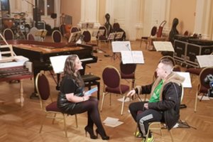 Nomedos Kazlaus pokalbis su smuiko virtuozu Nigelu Kennedy