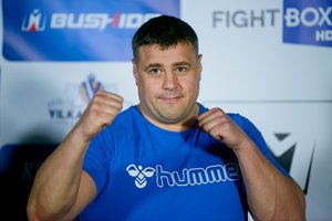 Į užribį traumų stumiamas M. Mizgaitis: „Kas skundžiasi traumomis, tegul paskambina man“