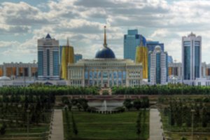 Astana nesuteikė prieglobsčio apie perauklėjimo stovyklas prabilusiai Kinijos pilietei