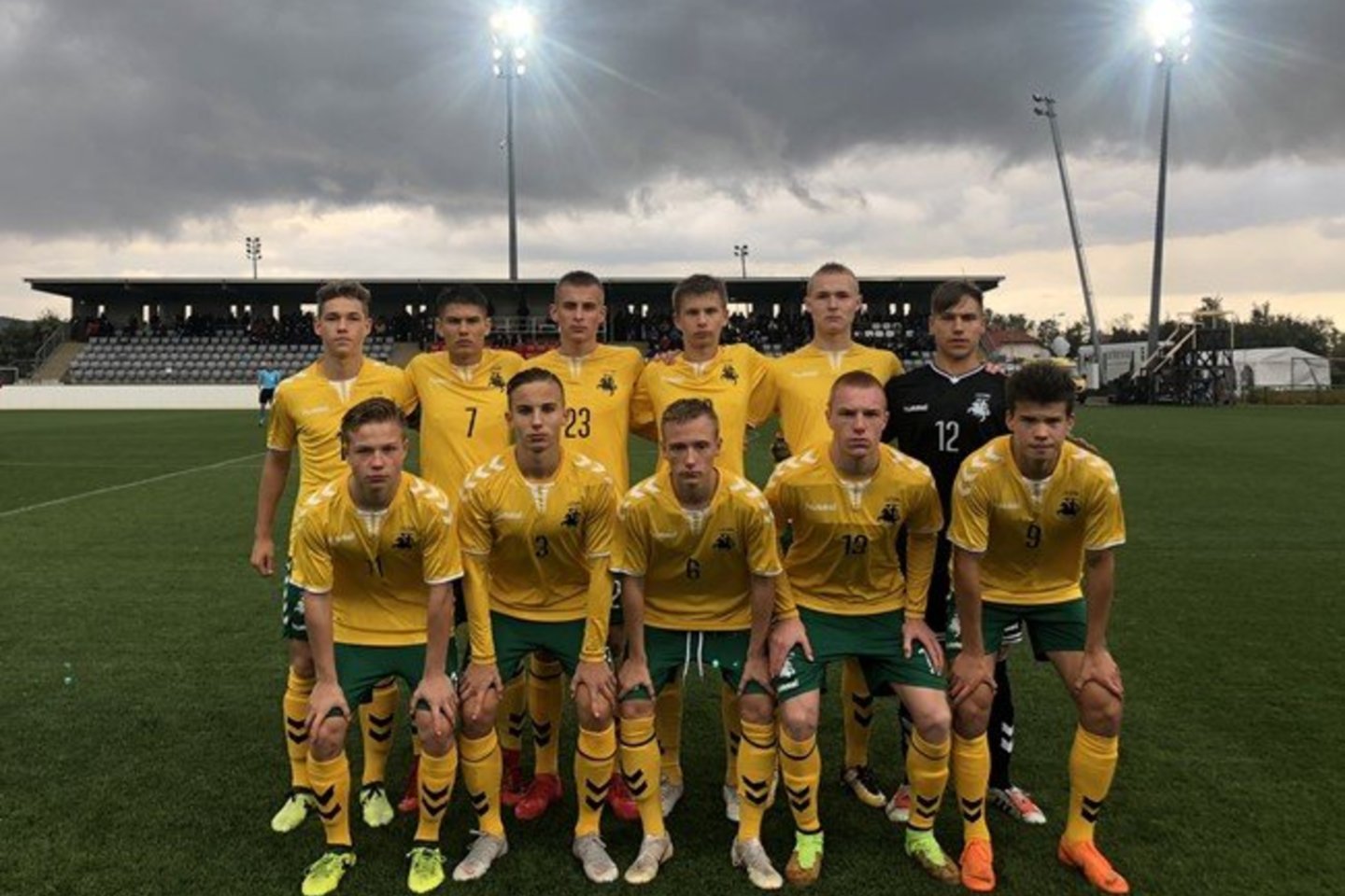 Lietuvos U17 vaikinų futbolo rinktinė Europos čempionato atrankoje pralaimėjo visas trejas rungtynes.