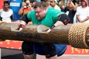 Ž. Savickas tapo Europos rąsto kėlimo čempionu, tačiau nuo norimo rekordo buvo toli