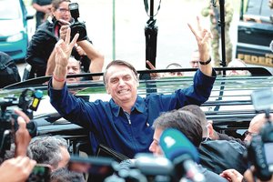 Jairo Bolsonaro „cunamis“ sustiprino ultradešiniųjų pozicijas Brazilijos Kongrese