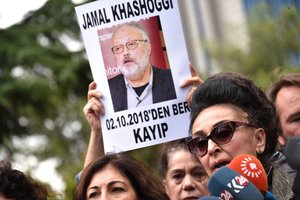 Turkija spaudžia Rijadą paskelbti su žurnalisto dingimo byla susijusius kamerų įrašus