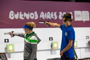 Šaulės Gretos Rankelytės ranka nedreba – pateko į stipriausių aštuntuką