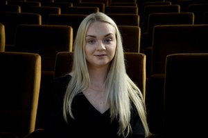 Dvidešimtmetė vieną rytą atsibudo sutinusi – po to laukė kankynė