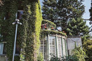 Kuo skiriasi modernizmo architektūra Lietuvoje ir kaimyninėje Lenkijoje?