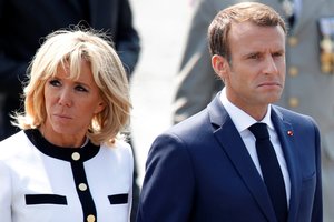 65-erių Brigitte Macron pažėrė negirdėtų faktų apie savo vyrą
