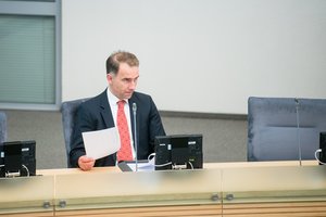 Rokas Masiulis priverstas aiškintis Seime 