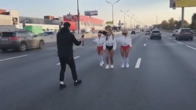 Rusijos dainininkė savo poelgiu įsiutino – užsitraukė ir pareigūnų nemalonę