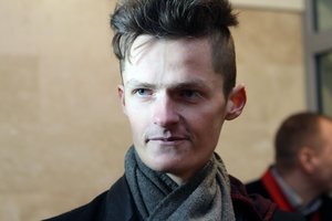Pagal visuomenę šiurpinančio apsišaukėlio biografiją jau galima kurti siaubo filmą