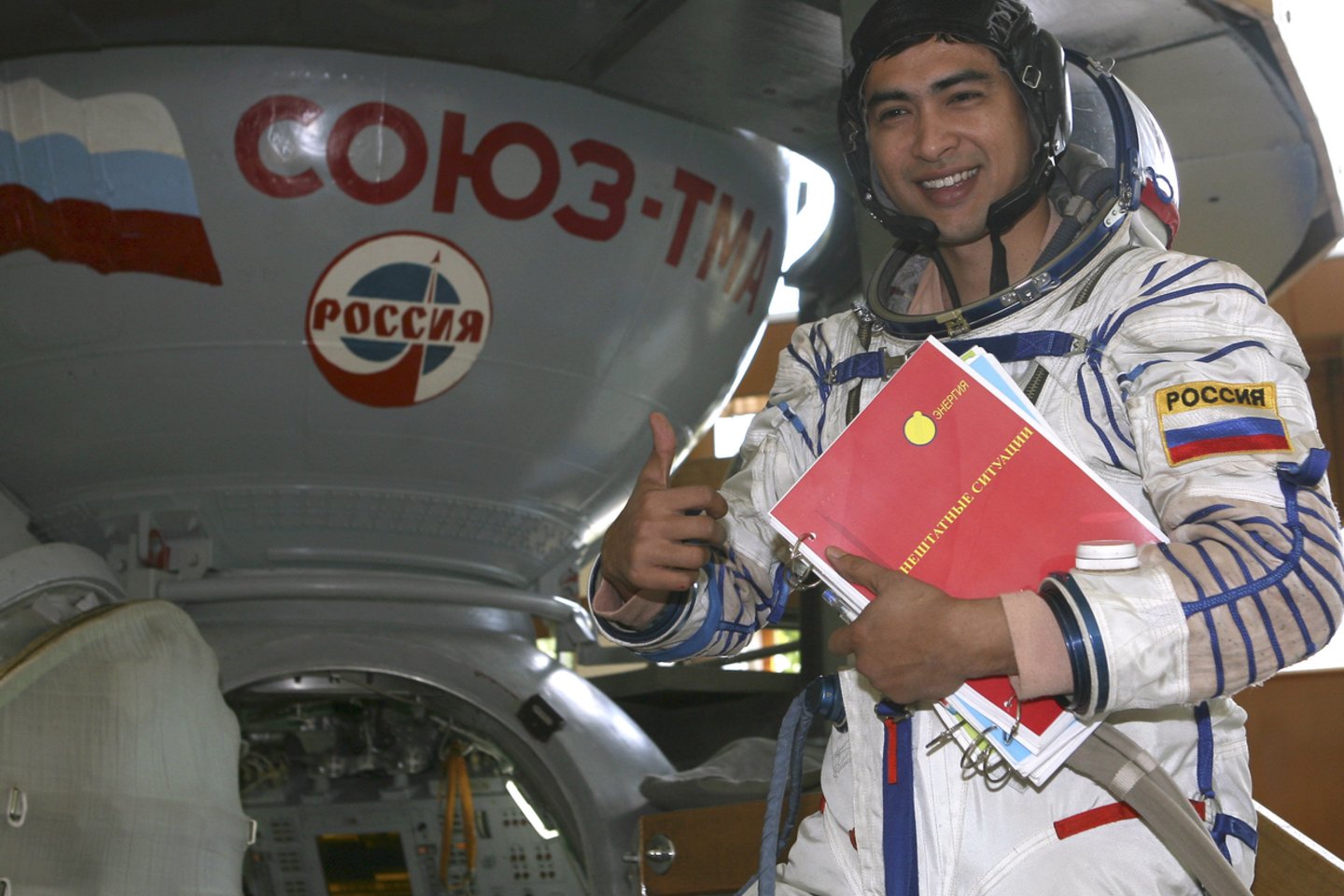 Spalio 11 dieną pilotuojamo erdvėlaivio „Sojuz MS-10“ ekipažas – N. Hague'as ir A. Ovčininas – dėl avarijos, įvykusios dvi minutės po pakilimo iš Baikonuro kosmodromo, priverstinai nusileido Kazachstane.<br>Reuters/Scanpix nuotr.