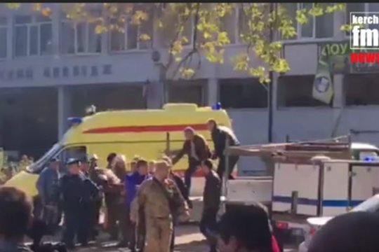 Išpuolis Krymo kolegijoje: 19 žuvusių ir 50 sužeistų, užpuolikas rastas negyvas