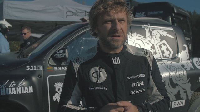 Benediktas Vanagas išbandė savo naują Dakaro ralio automobilį