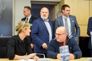 Liberalų verdiktas: naikina Vilniaus skyriaus spendimą R. Šimašiui į merus eiti su komitetu