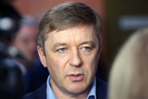 Ilgai brinkęs Ramūnas Karbauskis užputojo