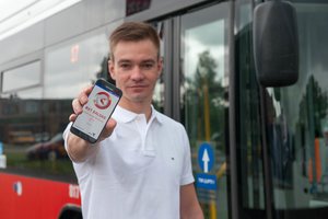 Keliaujantiems viešuoju transportu padės speciali mobilioji programėlė