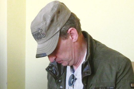 Avarijoje tris šeimos narius pražudęs vyras neišvengs nelaisvės