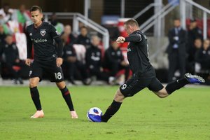 W. Rooney MLS čempionate pelnė reto grožio įvartį 