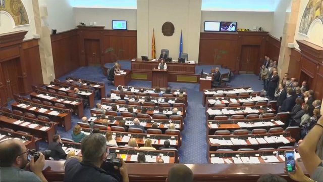 Makedonijos parlamentas nubalsavo keisti šalies pavadinimą