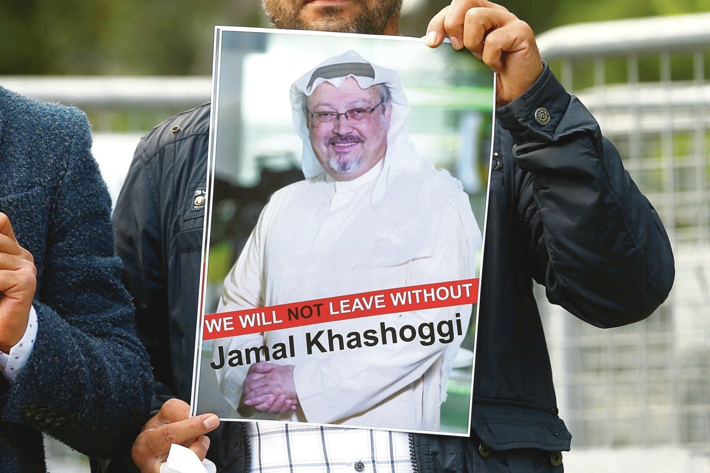 Praėjus trims savaitėms po to, kai J. Khashoggi įžengė į konsulatą Stambule ir dingo, byloje dar liko penki svarbūs klausimai. <br>„Reuters“/„Scanpix“ nuotr.