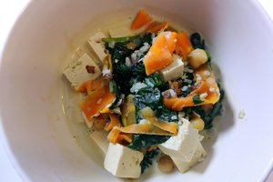 Patiks ne tik vegetarams: iš paprastų produktų – puikaus skonio troškinys