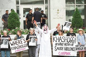 Saudo Arabijos sosto įpėdinis smerkia „siaubingą“ J. Khashoggi nužudymą