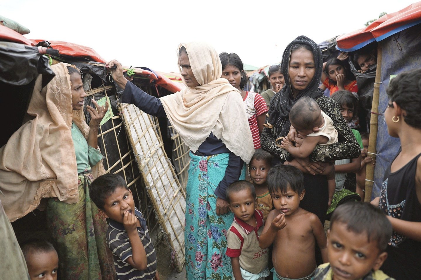 Mianmaro musulmonų rohinjų mažumos „genocidas tęsiasi“, trečiadienį paskelbė Jungtinių Tautų tyrėjai, pateikę ataskaitą Saugumo Tarybai ir paraginę šį klausimą perduoti tarptautiniam tribunolui.<br>„Reuters“/„Scanpix“ nuotr.