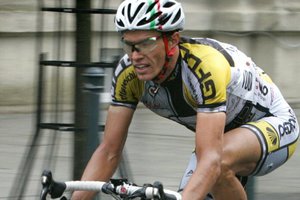 R. Rumšas nuo dviračių sporto neatitolo: varžėsi mėgėjų varžybose Italijoje