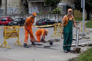 Latviai svarsto trumpinti darbo savaitę iki 32 valandų