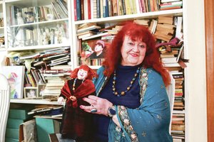 Ponios Hanos namuose įsikūrė jos antrininkė