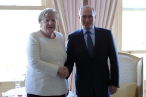 Turkijos, Rusijos, Prancūzijos ir Vokietijos lyderiai surengė derybas dėl Sirijos