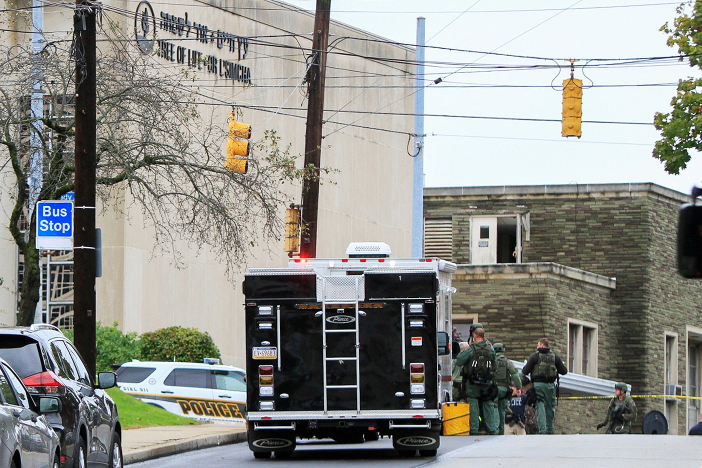 Pitsbergo sinagogoje per šaudynes žuvo 11 žmonių. <br>Reuters/Scanpix nuotr.