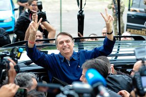 „Atogrąžų Trumpas“ J. Bolsonaro išrinktas Brazilijos prezidentu