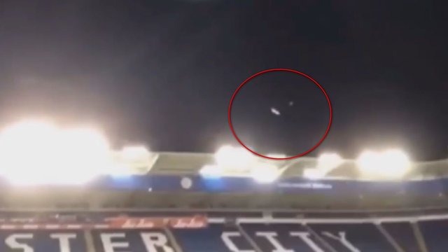 Nufilmavo tragišką momentą, kai nukrito „Leicester City“ vadovo sraigtasparnis