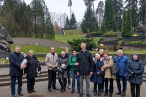 LTOK pagerbė mirusius olimpiečius