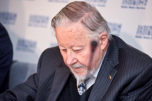 Vytautui Landsbergiui neramu ir dėl Lietuvos, ir dėl jo partijos