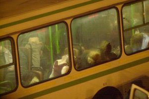 Kinijoje 13 žmonių žuvo dėl autobuso vairuotojo konflikto su keleive