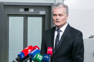 G. Nausėda sukritikavo valstybę ir jos mokamus atlyginimus: moka mažiau nei prieš dešimtmetį