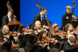 „Concertgebouw“ orkestras Lietuvos operos ir baleto teatre spinduliavo karališką didybę