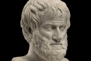 Pirmą kartą į Lietuvą atkeliauja didžiojo Graikijos filosofo skulptūra iš Akropolio